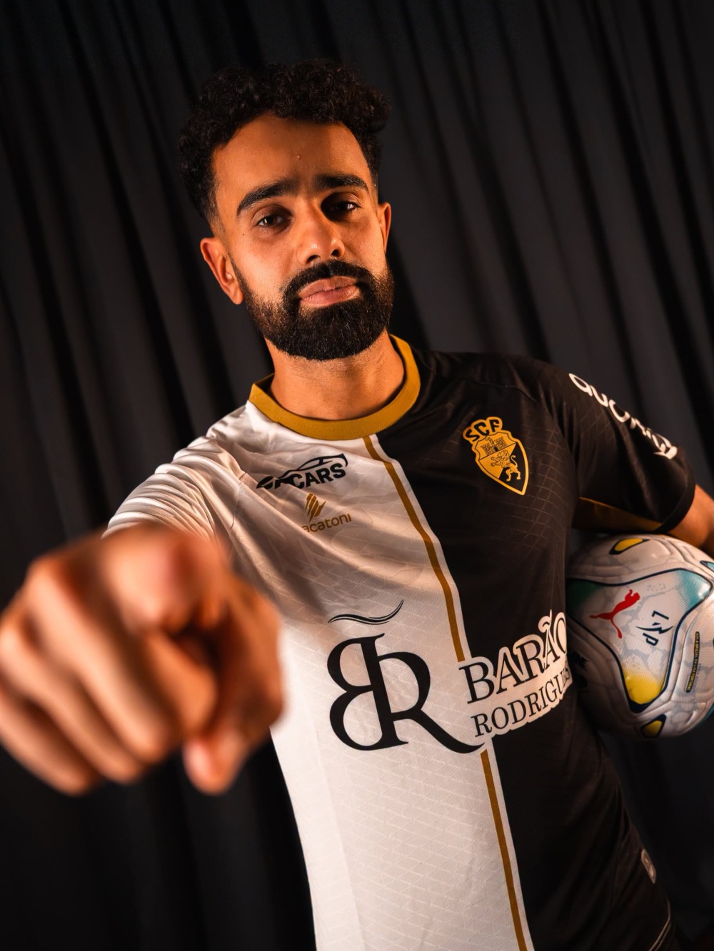 Do Campeonato do Mundo 2026 para o SC Farense!