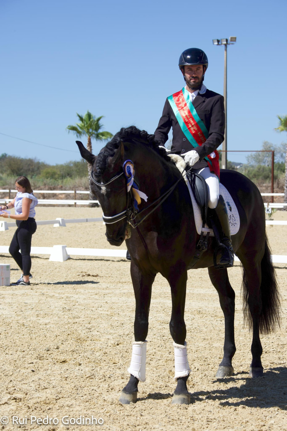 Mais um ano mais um titulo para o nosso atleta Daniel Pires, que se sagrou Campeão Dressage Região Sul 2023 no nivel Médio.