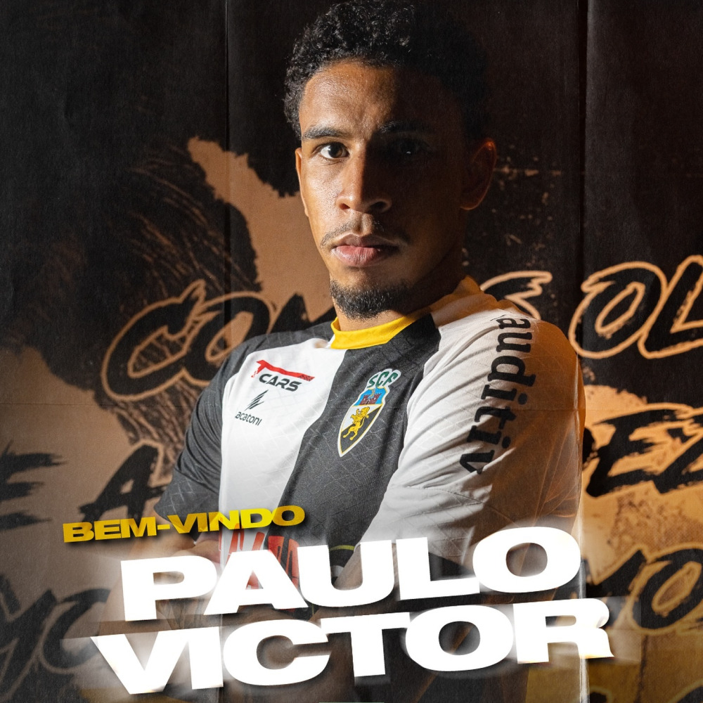 Paulo Victor já aterrou em Faro!