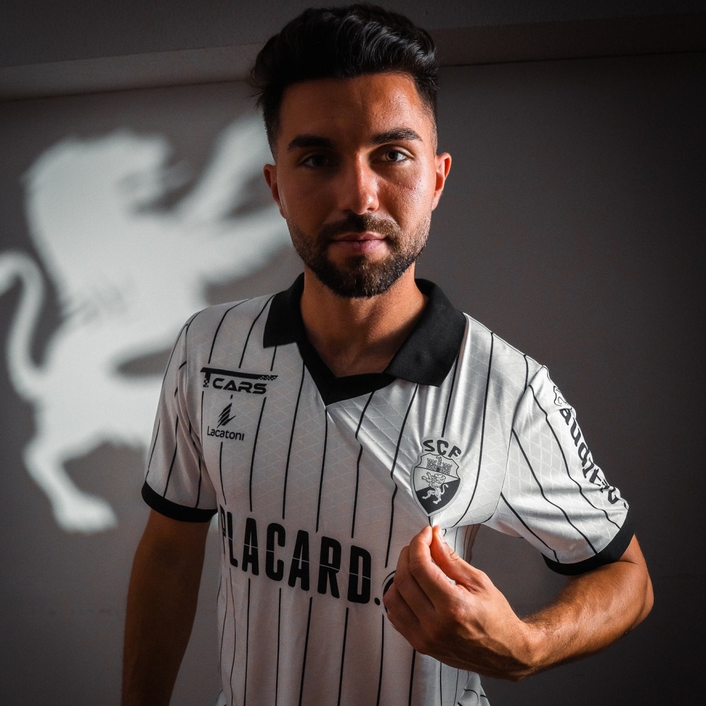 Nikola Gjorgjev já está em Faro!