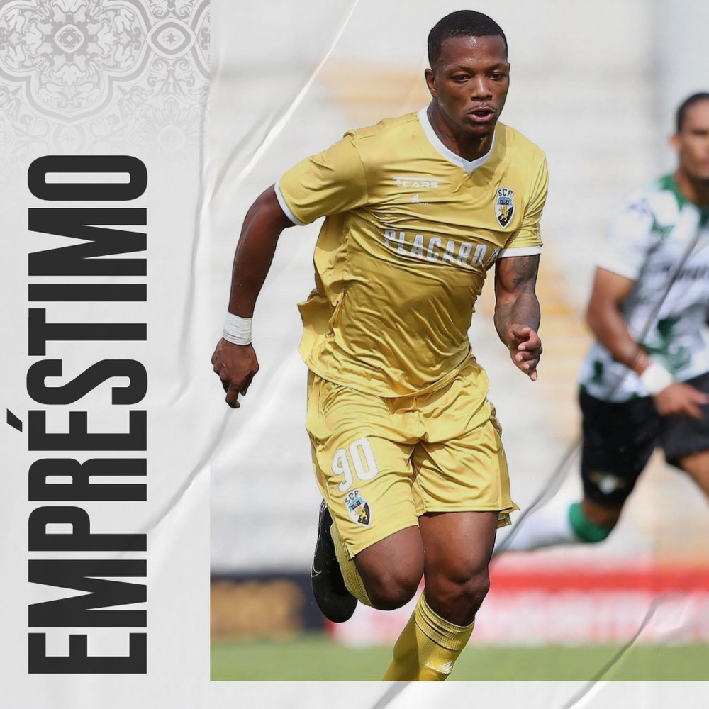Maxuel emprestado ao CF 
