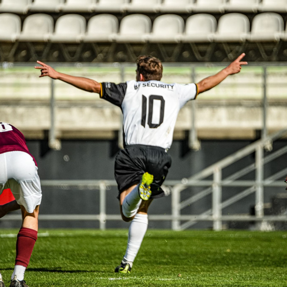 Sub-23 vencem no São Luis!