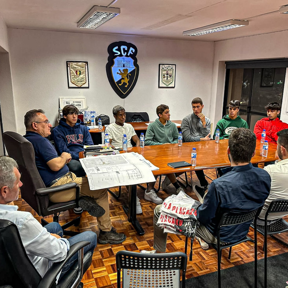 Apresentamos o Grupo ALR